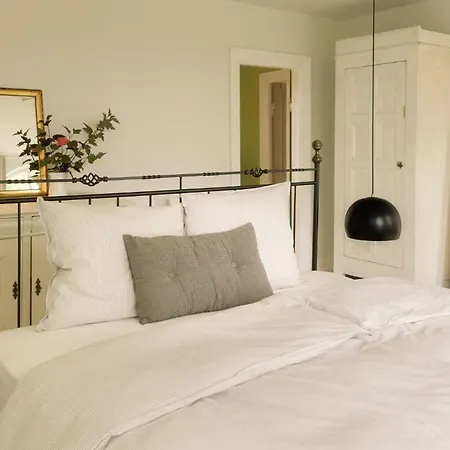 Wonderful Pedersminde * Эрёскёбинг