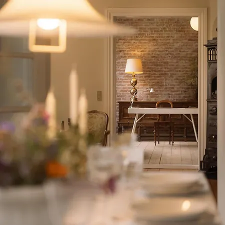 Wonderful Pedersminde Эрёскёбинг